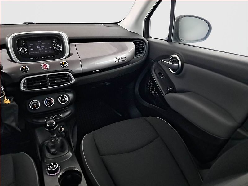 Fiat 500X (2016) 1.6 MultiJet, ČR,1.maj - fotka 8 z 17