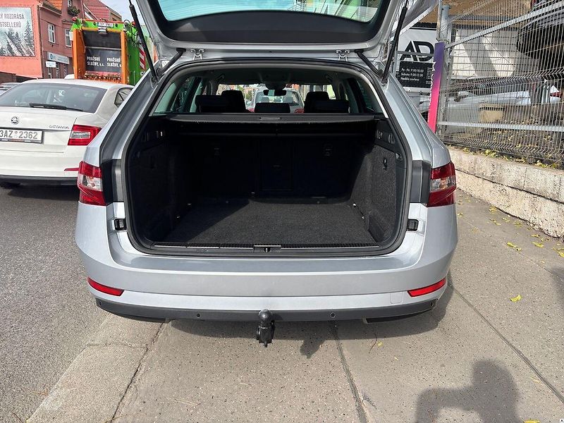 Škoda Superb 2.0TDI-110KW.DSG.TAŽNÉ-ZÁRUKA - fotka 40 z 48