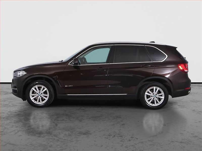 BMW X5 (2014) xDrive30d, 4X4, Automat, Kůže - fotka 3 z 23