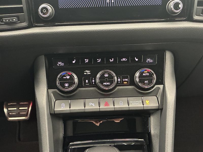 Škoda Kodiaq 2,0 TDI DSG 4x4 Sportline DPH - fotka 24 z 35