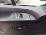 Renault Trafic 2,0 DCi 9 MÍST - náhled 10