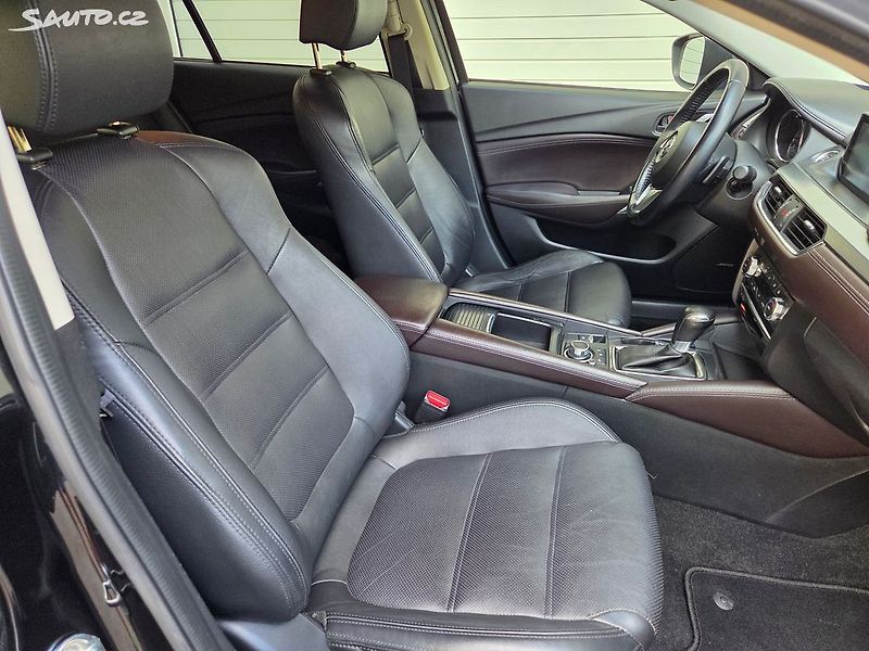 Mazda 6 (2015) 2.2D Aut.4x4 - 2.maj nové ČR - fotka 15 z 42
