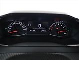Peugeot 2008 (2022) 1.2 PureTech, Tempomat - náhled 9