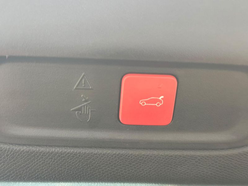 Peugeot 408 1,2 96kW GT, 1.majitel - fotka 24 z 24