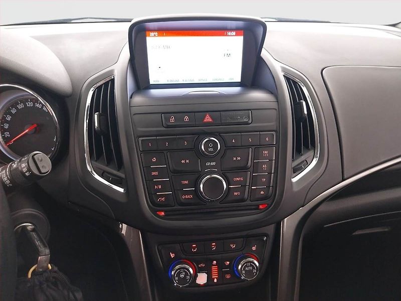 Opel Zafira (2015) 2.0 CDTI, 7 míst, Serv.kniha - fotka 12 z 22