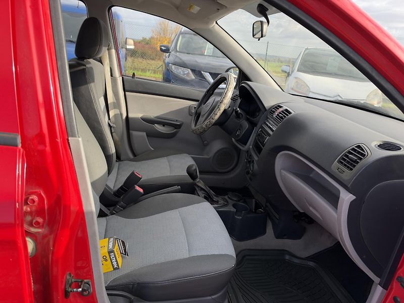 Kia Picanto 1.0i,152 tis km - fotka 16 z 17