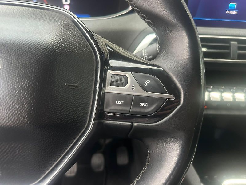 Peugeot 3008 (2021) 1.2PURETECH, 96KW, TEMP. - fotka 15 z 29