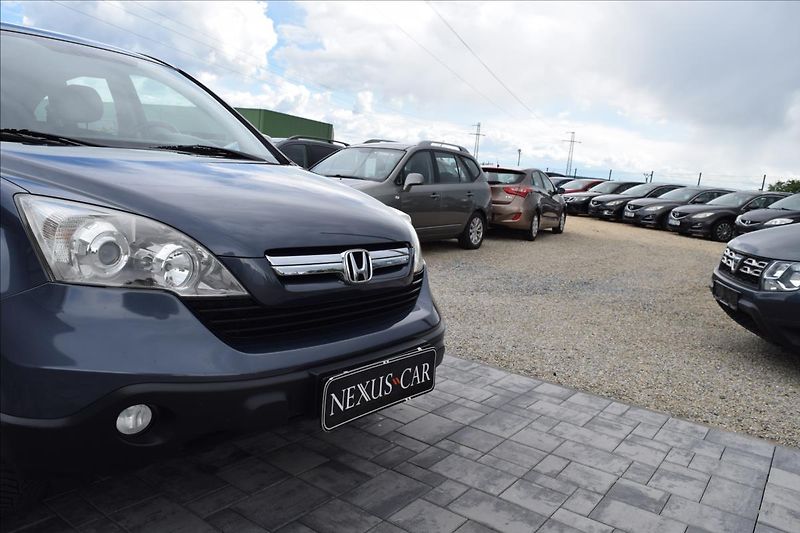 Honda CR-V 2,2 d 103KW TAŽNÉ 4X4 2XKOLA - fotka 13 z 50