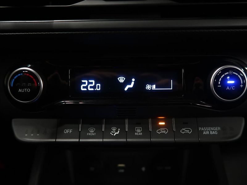 Hyundai Kona 1,6 145 kW N-line 1.majitel - fotka 28 z 35