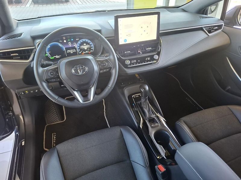 Toyota Corolla 2.0HEV 112KW Style 2024 - fotka 9 z 13