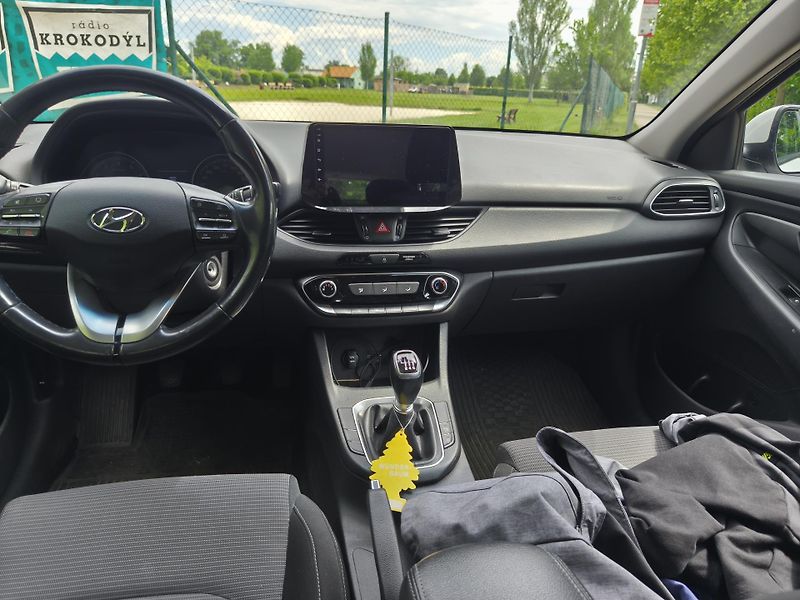 Hyundai i30 1.0 T -Gdi 88Kw Kombi - fotka 26 z 26