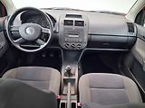 Volkswagen Polo (2005) 1.2i, 2.maj,ČR, AC - náhled 8