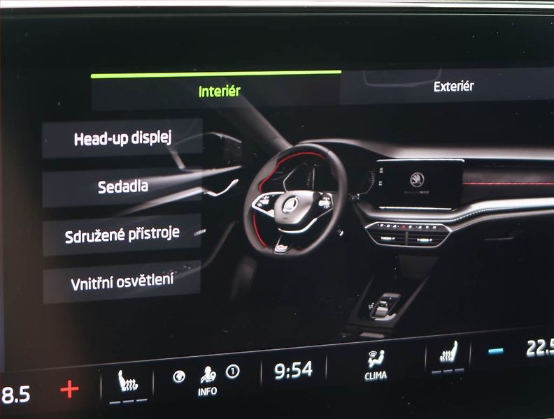 Škoda Octavia (2023) RS 2.0 TSI - fotka 26 z 31