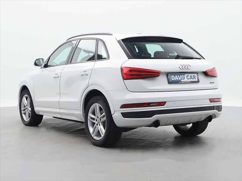 Audi Q3 2,0 TFSI 162kW quattro S-Line - fotka 5 z 37