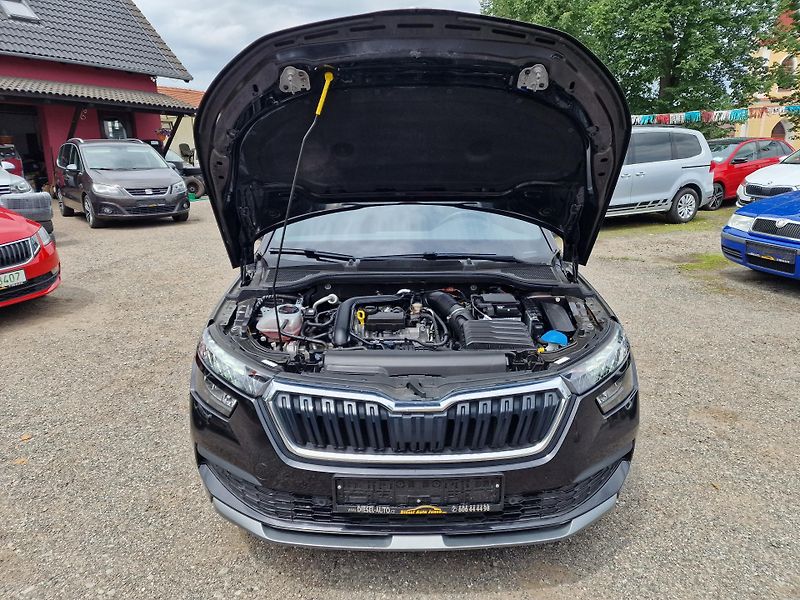 Škoda Kamiq 1,0TSI 81KW SPORTLINE VIRTUAL - fotka 24 z 24