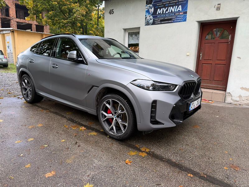BMW X6 xDrive30d M Sport - fotka 5 z 23