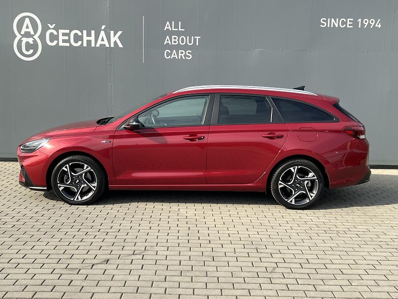 Hyundai i30 (2022) 1.0T-GDI*N-Line* - fotka 8 z 42