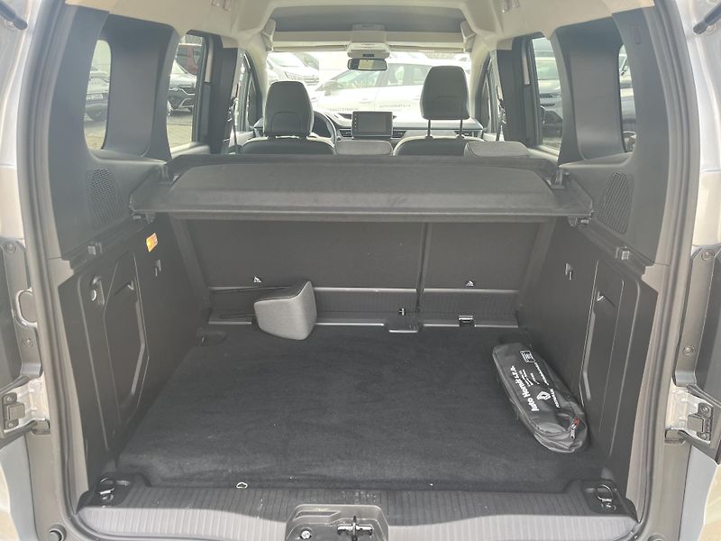 Renault Kangoo (2025) techno blue dCi 115 EDC  - fotka 7 z 11