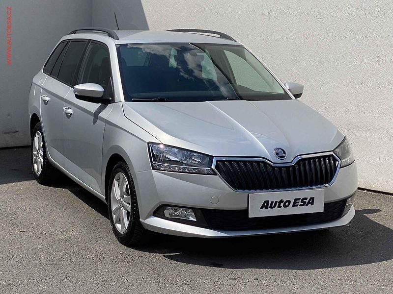 Škoda Fabia (2022) 1.0 TSi, 1.maj,ČR, Ambition - fotografie inzerátu