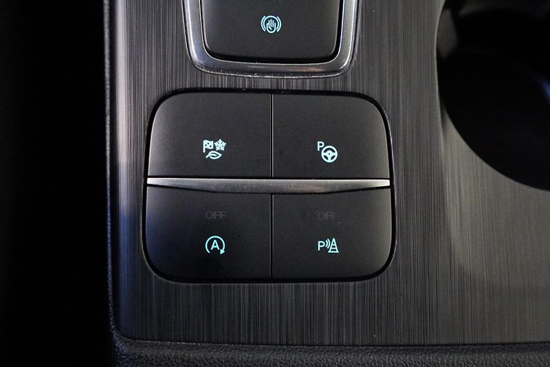 Ford Kuga - fotka 24 z 28