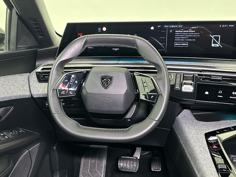 Peugeot 5008 Allure 136 e-DSC6 - fotka 18 z 30