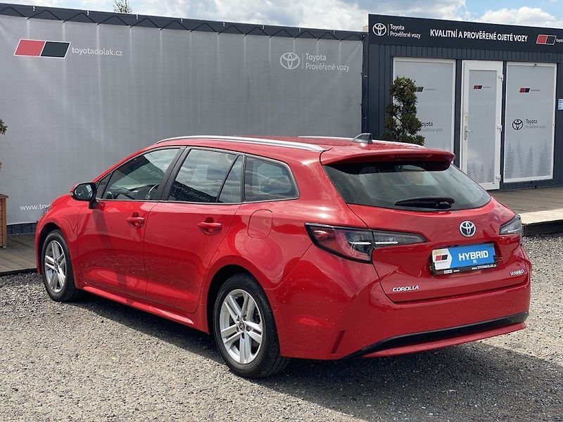 Toyota Corolla 1.8HSD, ČR, ComTech, DPH - fotka 5 z 14