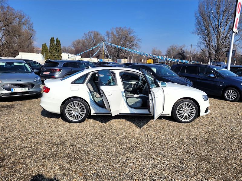Audi A4 2,0 TDI,S-line,navi,výhřev,xen - fotka 19 z 41