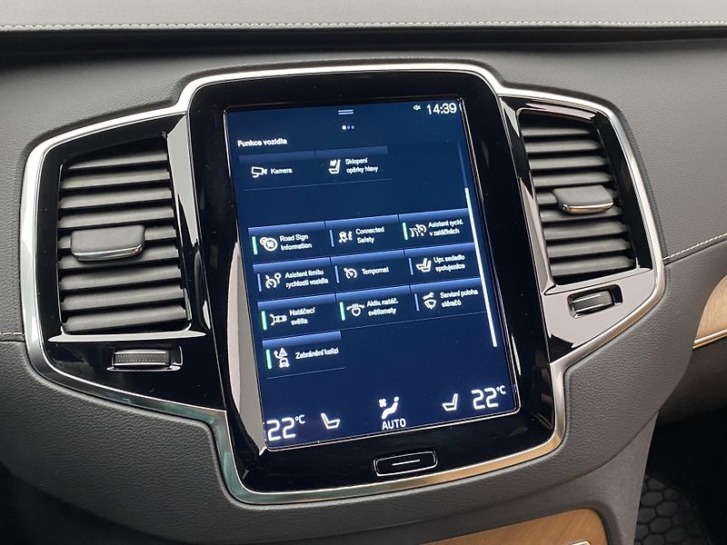 Volvo XC90 B5 AWD INSCRIPION AUT CZ - fotka 46 z 54