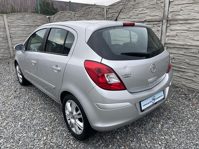Opel Corsa 1.2i 80PS 141000KM KLIMA STK!! - fotka 3 z 169