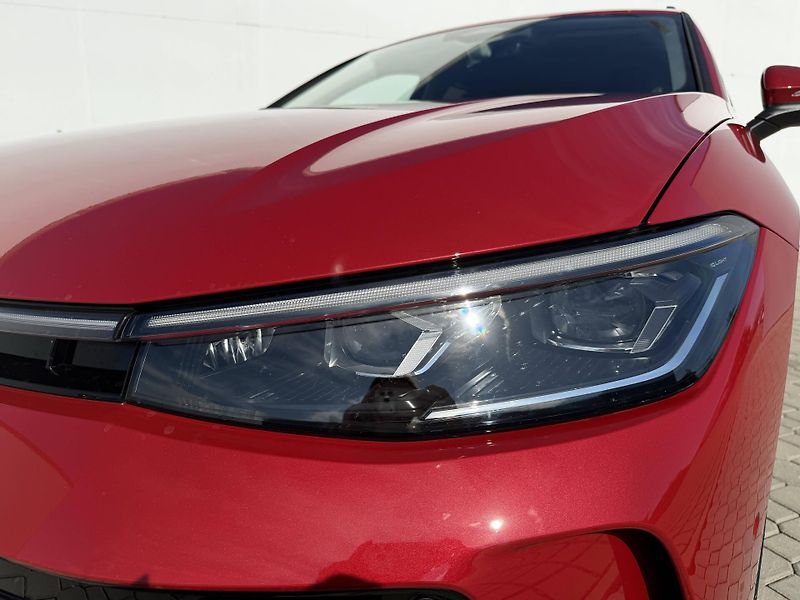 Volkswagen Passat (2026) Elegance DSG mHEV 1,5eTSI - fotka 9 z 25