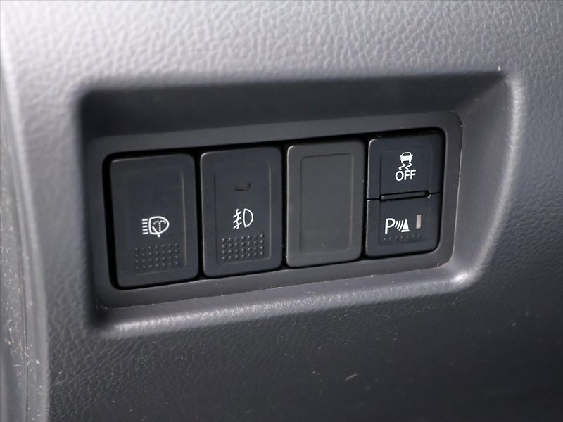 Suzuki Swift 1,6 VVT 100kW Sport CZ - fotka 14 z 30