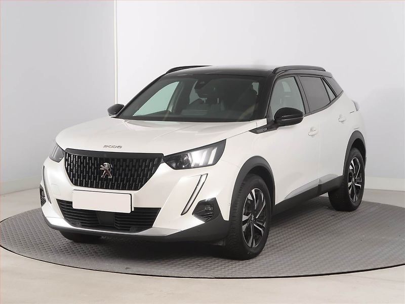 Peugeot 2008 (2022) GT 1.2 PureTech, Serv.kniha - fotka 2 z 12