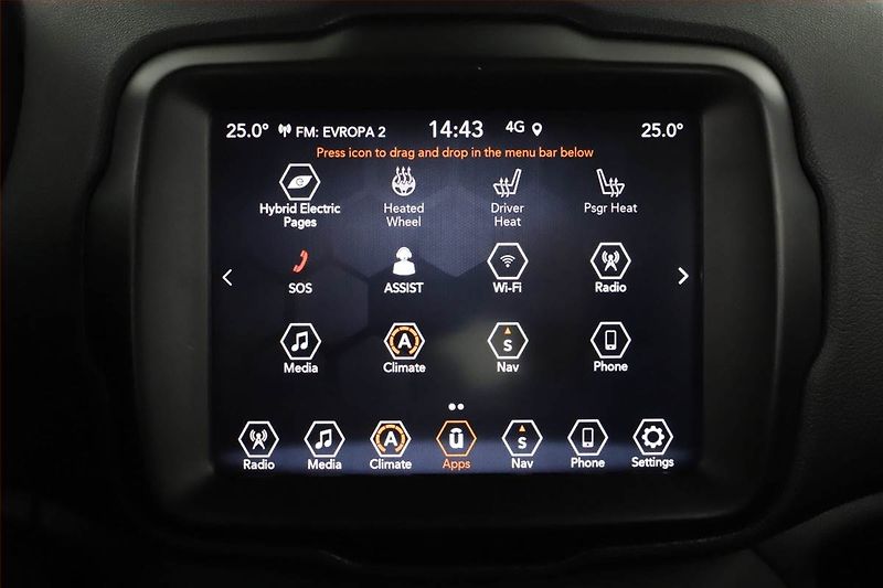 Jeep Renegade (2020) 4xe - fotka 15 z 22