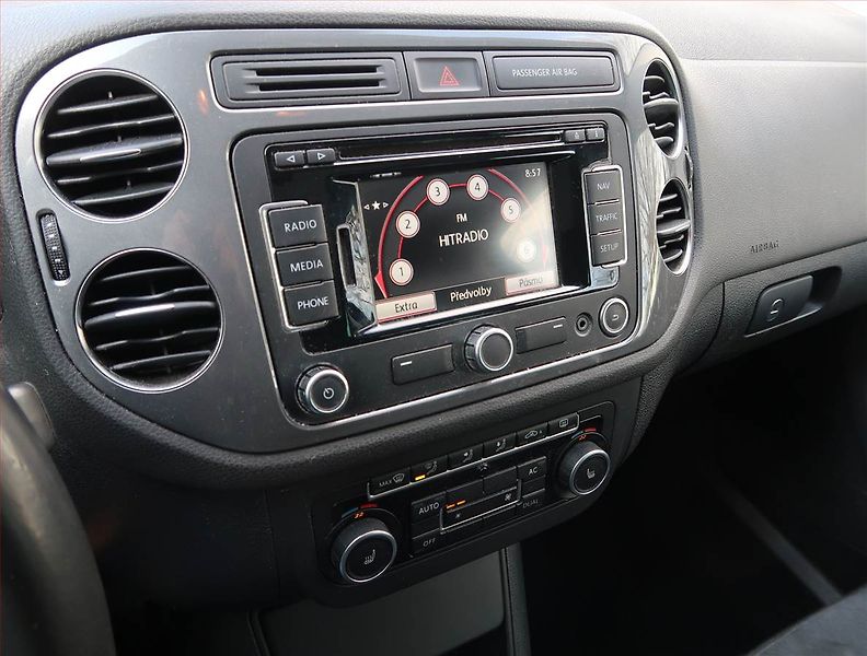 Volkswagen Tiguan (2012) 2.0 TDI, 4X4, Serv.kniha - fotka 12 z 15
