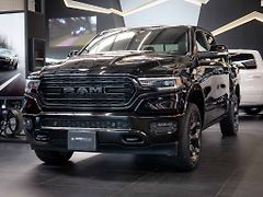 Dodge RAM (2022) 5.7 Limited Night Edition 22 - fotografie inzerátu
