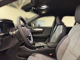 Volvo XC40 (2026) 2,0 B3 Black Edition 7964 - náhled 7