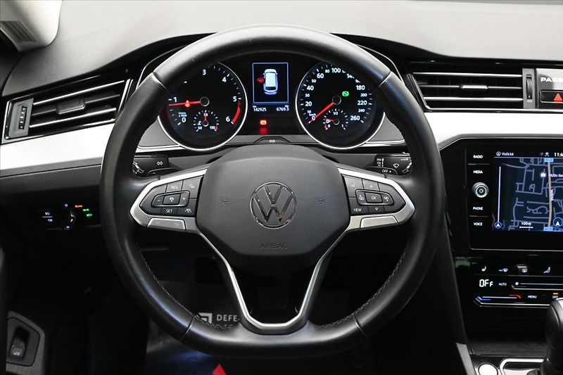 Volkswagen Passat 2,0 TDI 110 kW DSG Business Zá - fotka 18 z 31