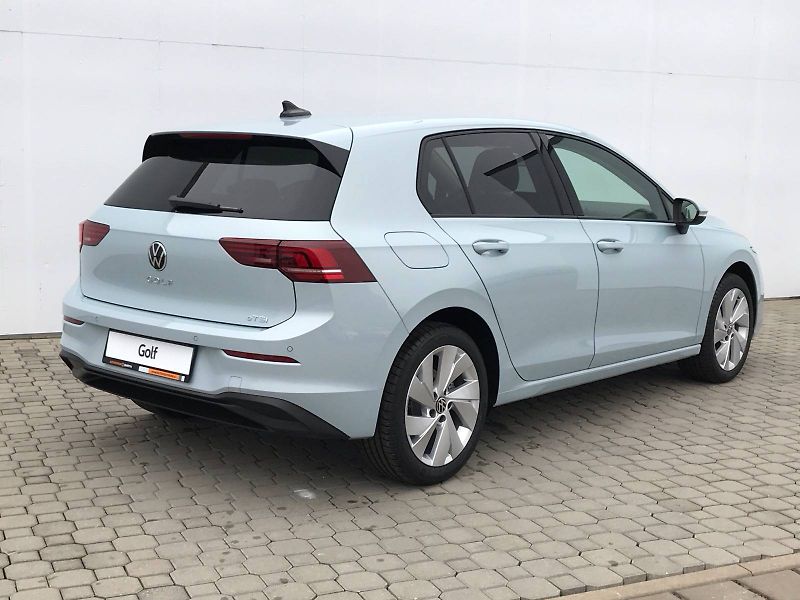 Volkswagen Golf (2025) People 6G 1,5TSI - fotka 3 z 7