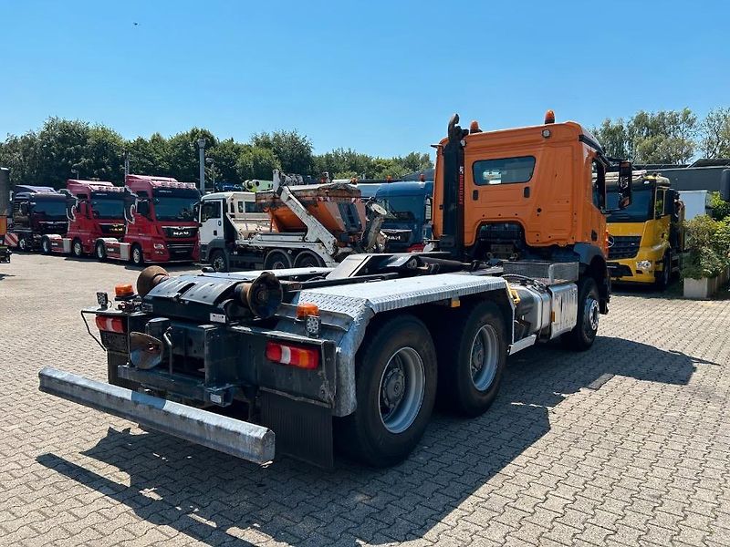 Mercedes-Benz (2016) Arocs 2640 6x4 JNK EURO 6 - fotka 13 z 20