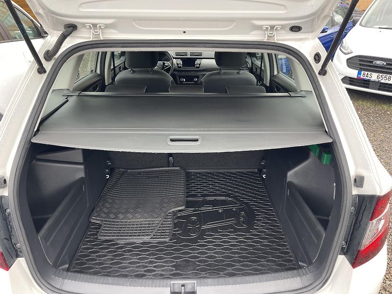 Škoda Fabia 1.0 TSi STYLE NEHAVAR-DPH-ČR ! - fotka 12 z 41