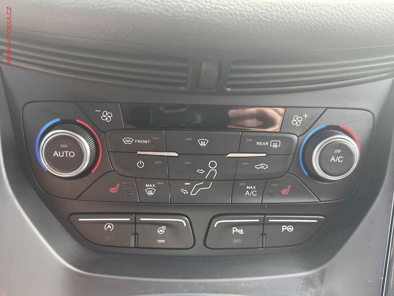 Ford Kuga (2019) 1.5EB, Navi, TZ, park.čidla - fotka 16 z 19