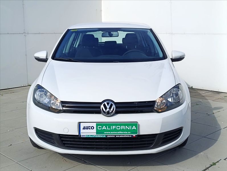 Volkswagen Golf 1,6 TDi Klimatizace - fotka 3 z 29