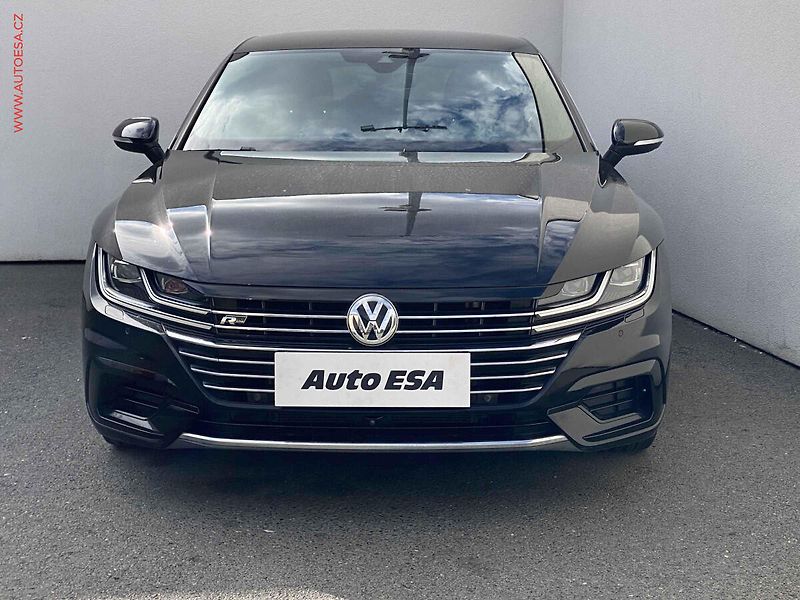 Volkswagen Arteon (2018) 2.0 TSi, ČR, DSG, LED, TZ - fotka 2 z 18