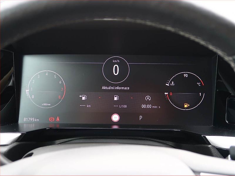 Opel Grandland X (2022) Edition Business 1.2 Turbo - fotka 11 z 17