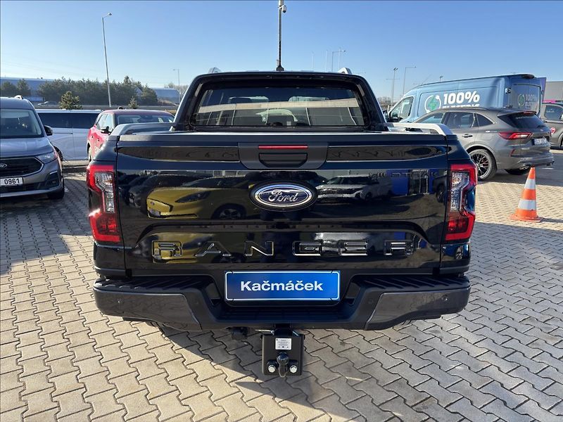 Ford Ranger 3,0 EcoBlue 177 kW V6 Wildtrak - fotka 4 z 47