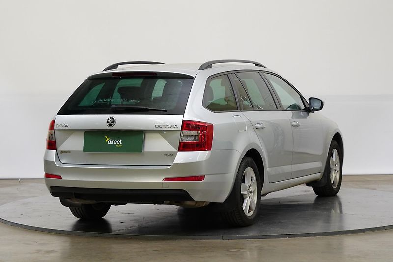 Škoda Octavia - fotka 3 z 6