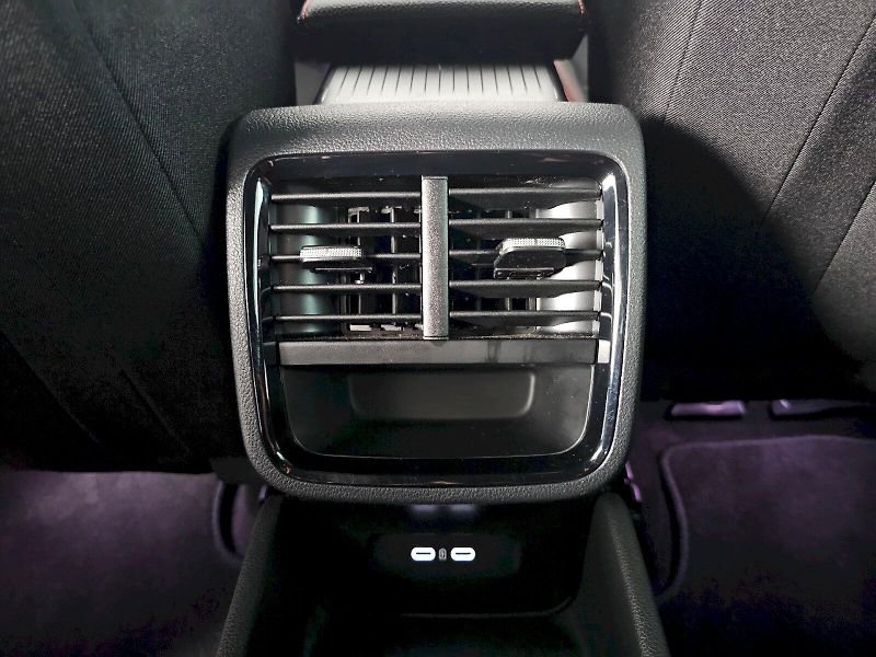 Škoda Octavia (2025) 2.0TSI 195kW DSG RS Combi - fotka 30 z 34