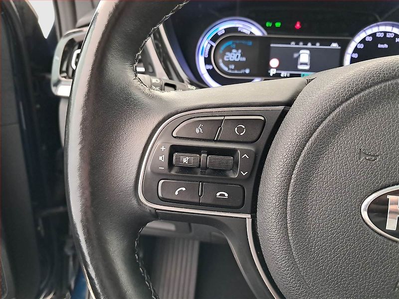 Kia Niro (2019) Hybrid, Automat, Serv.kniha - fotka 19 z 20