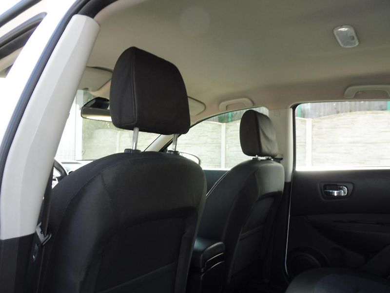 Nissan Qashqai 1.5DCi 110PS NAVI STK TOP STAV - fotka 125 z 189