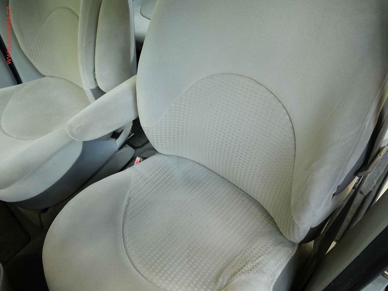 Citroën Xsara Picasso (2005) 1.8i, 1.maj, AC, panor - fotka 9 z 20